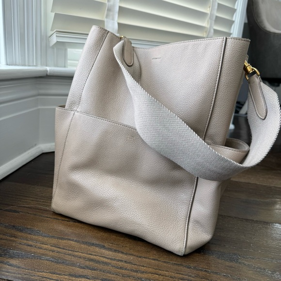 Celine Seau Sangle Bucket Bag in Grey / Taupe - Picture 11 of 11